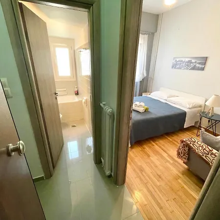 Luxury Flat In Hilton, 3' From Metro, Vfm! * Афины